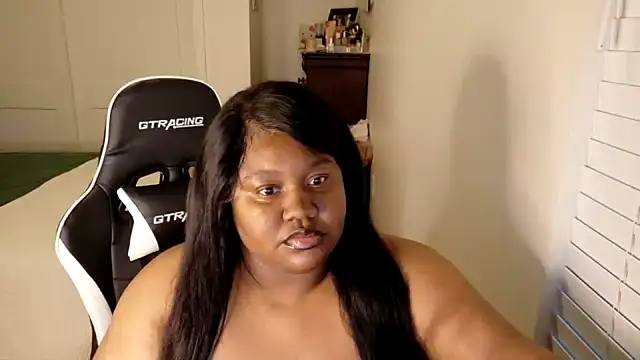 explosivekitty69 online show from November 18, 2025, 1:10 am