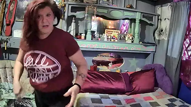 Fantasymaid80 online show from October 28, 2025, 9:14 pm