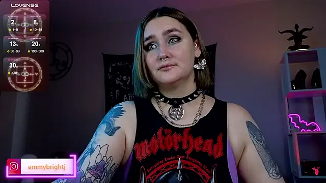 Snapshot of Emmybrightj_ chatting on March 23, 2025, 3:54 am Emmybrightj online show from March 23, 2025, 3:54 am
