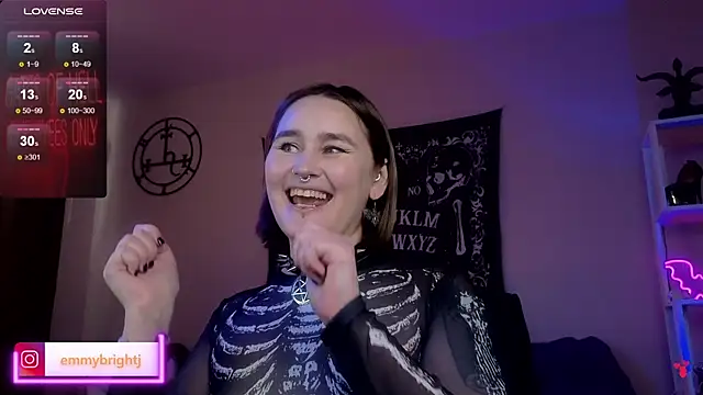 Snapshot of Emmybrightj_ chatting on March 22, 2025, 2:37 am Emmybrightj online show from March 22, 2025, 2:37 am