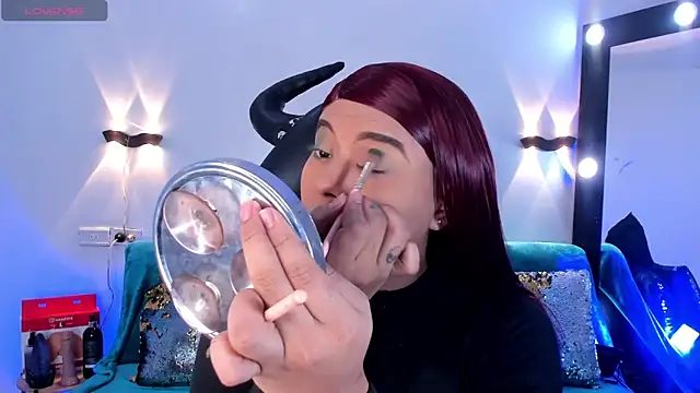 Emili Roux online show from April 10, 2026, 10:11 am