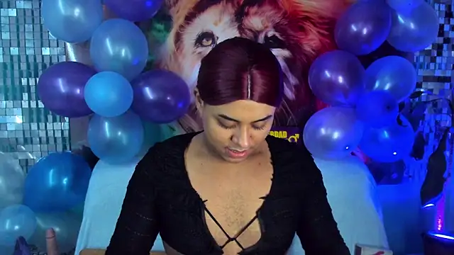 Emili Roux online show from February 11, 2026, 5:35 pm