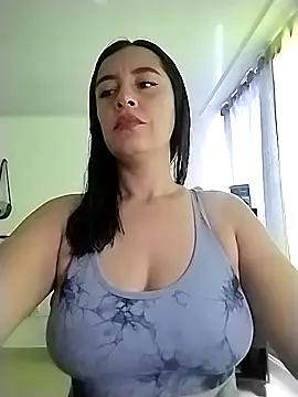 hailey85 online show from March 29, 2026, 6:53 pm