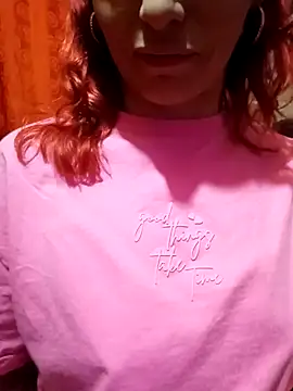 Snapshot of Rachhelle__ chatting on January 18, 2025, 1:19 am Rachhelle online show from January 18, 2025, 1:19 am