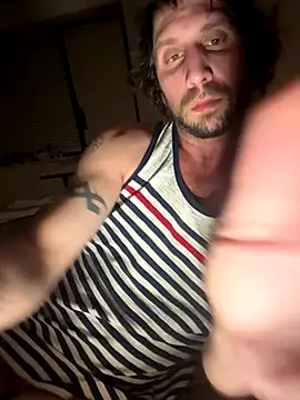 Snapshot of mackshaft4711 chatting on November 5, 2025, 9:34 am mackshaft4711 online show from November 5, 2025, 9:34 am