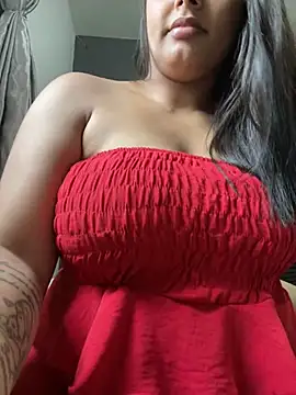 Snapshot of crystalmmour chatting on March 18, 2025, 6:39 pm crystalmmour online show from March 18, 2025, 6:39 pm