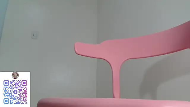 Snapshot of Full_Fist chatting on December 4, 2025, 3:00 pm Full Fist online show from December 4, 2025, 3:00 pm