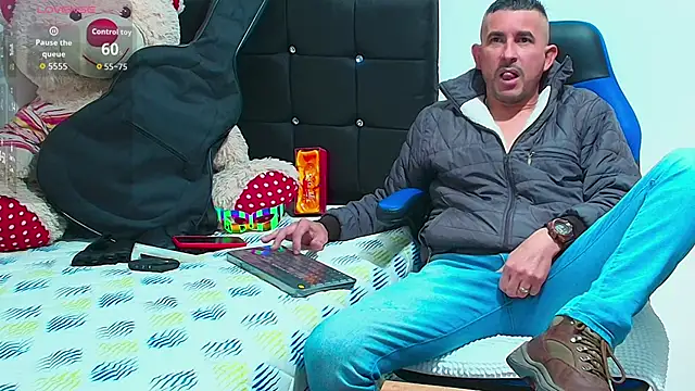 Yeol King online show from October 2, 2025, 6:22 pm