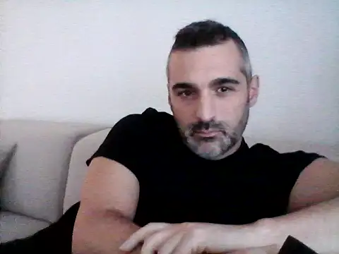 Snapshot of Assodispade3 chatting on December 3, 2025, 10:25 am Assodispade3 online show from December 3, 2025, 10:25 am