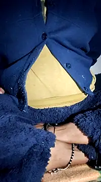 lovelyruhi online show from January 16, 2025, 4:39 pm