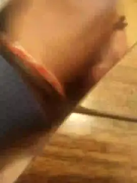 Snapshot of oliveirinhafotografo chatting on January 11, 2025, 9:36 pm oliveirinhafotografo online show from January 11, 2025, 9:36 pm