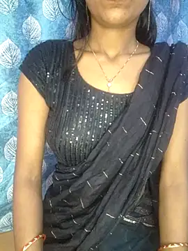 Snapshot of Blackberry_Item chatting on October 2, 2025, 6:55 pm Blackberry Item online show from October 2, 2025, 6:55 pm