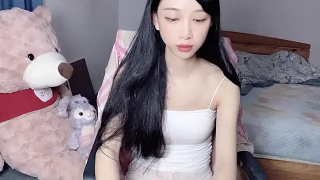 Snapshot of Lili-2 chatting on September 19, 2025, 3:49 pm Lili-2 online show from September 19, 2025, 3:49 pm