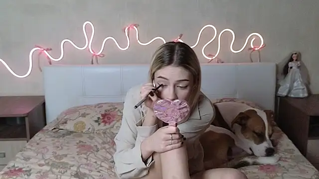 Snapshot of Betty_Blamee chatting on January 9, 2026, 9:16 am Betty Blamee online show from January 9, 2026, 9:16 am