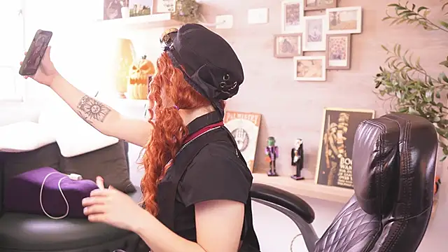 Dear Morgan online show from October 31, 2025, 7:32 pm