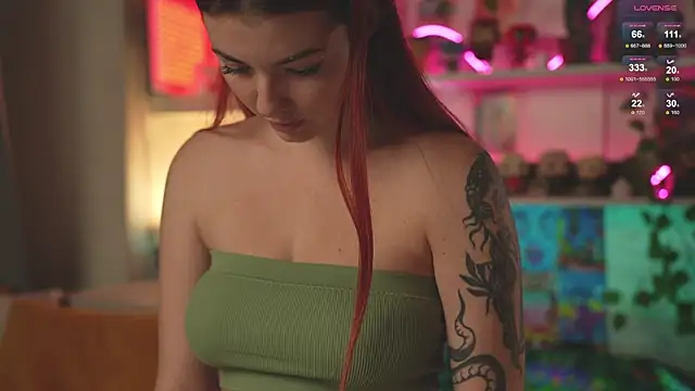 Charmings 054 online show from February 7, 2025, 5:18 pm