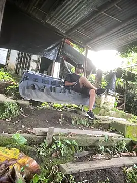 Jestebanano online show from March 26, 2026, 12:47 pm