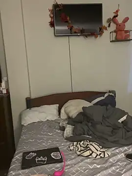 AleFantasy0001 online show from November 2, 2025, 5:12 am