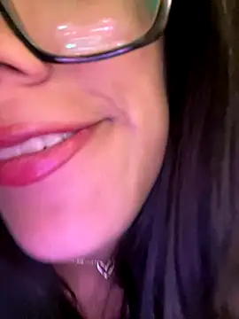 AleFantasy0001 online show from September 24, 2025, 4:19 am