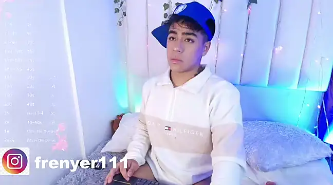 Snapshot of kiing_azahell chatting on January 22, 2025, 2:59 am kiing azahell online show from January 22, 2025, 2:59 am