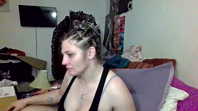 sophiarica online show from March 23, 2026, 3:17 am