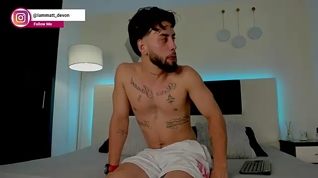 MattDevon online show from December 23, 2025, 4:23 am