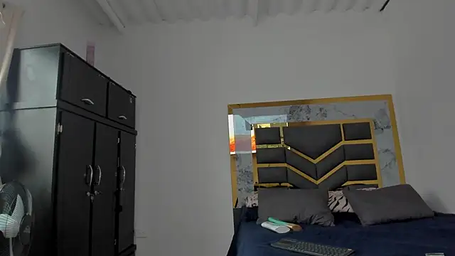 MattDevon online show from October 1, 2025, 8:24 pm