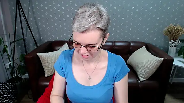 Cutie Erikaa1 online show from September 14, 2025, 2:23 am