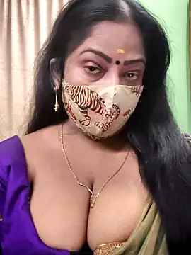 Snapshot of maniisha chatting on October 24, 2025, 6:51 pm maniisha online show from October 24, 2025, 6:51 pm