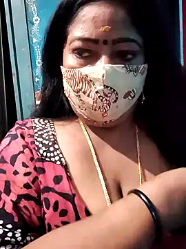 Snapshot of maniisha chatting on February 4, 2026, 5:41 pm maniisha online show from February 4, 2026, 5:41 pm