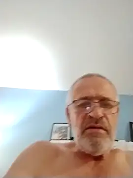 Snapshot of geilerschwanz64 chatting on October 20, 2025, 1:29 am geilerschwanz64 online show from October 20, 2025, 1:29 am