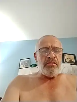 Snapshot of geilerschwanz64 chatting on September 30, 2025, 10:16 pm geilerschwanz64 online show from September 30, 2025, 10:16 pm