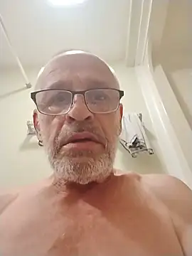 Snapshot of geilerschwanz64 chatting on July 10, 2026, 2:00 am geilerschwanz64 online show from July 10, 2026, 2:00 am