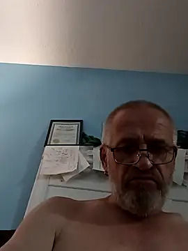 Snapshot of geilerschwanz64 chatting on March 22, 2025, 2:05 am geilerschwanz64 online show from March 22, 2025, 2:05 am