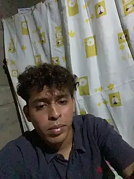 Snapshot of luisfer_306 chatting on November 7, 2025, 9:19 pm luisfer 306 online show from November 7, 2025, 9:19 pm