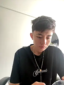 nico 18x online show from November 18, 2025, 2:20 pm