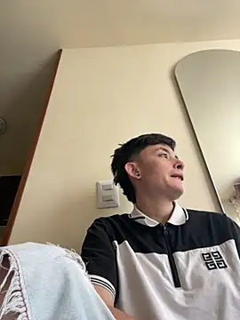 nico 18x online show from October 23, 2025, 7:45 pm