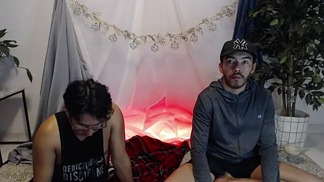 Snapshot of lexxandbusterr chatting on September 18, 2025, 4:26 am lexxandbusterr online show from September 18, 2025, 4:26 am
