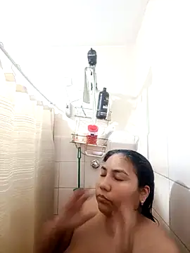 Snapshot of magaby1515 chatting on December 3, 2025, 4:13 am magaby1515 online show from December 3, 2025, 4:13 am