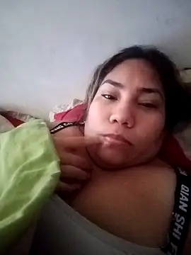 Snapshot of magaby1515 chatting on December 9, 2024, 2:39 pm magaby1515 online show from December 9, 2024, 2:39 pm