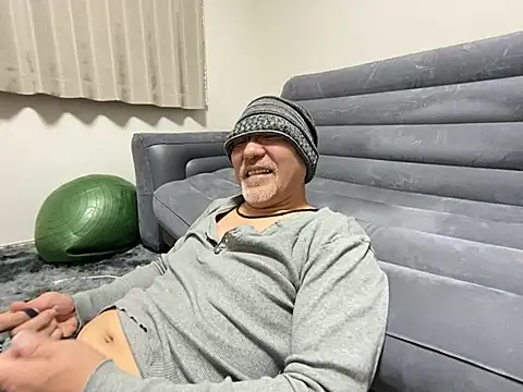 Snapshot of Grandpa29hijii chatting on March 18, 2025, 1:01 pm Grandpa29hijii online show from March 18, 2025, 1:01 pm