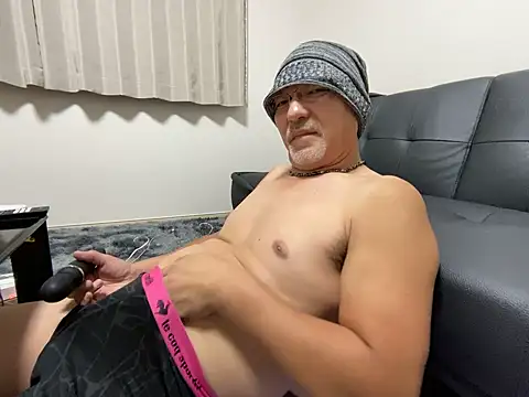 Snapshot of Grandpa29hijii chatting on September 30, 2025, 1:39 pm Grandpa29hijii online show from September 30, 2025, 1:39 pm