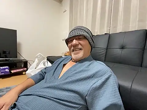 Snapshot of Grandpa29hijii chatting on October 10, 2025, 1:12 pm Grandpa29hijii online show from October 10, 2025, 1:12 pm