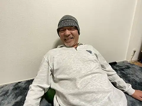 Snapshot of Grandpa29hijii chatting on March 3, 2025, 1:23 pm Grandpa29hijii online show from March 3, 2025, 1:23 pm