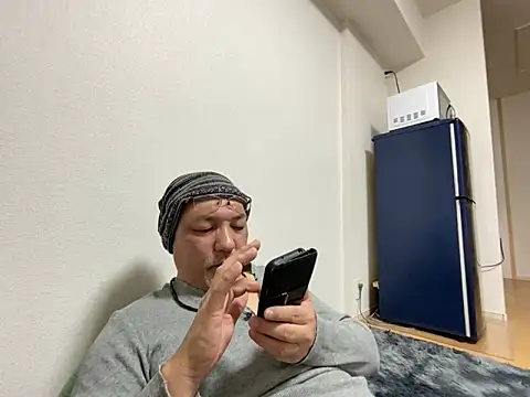 Snapshot of Grandpa29hijii chatting on February 27, 2025, 12:45 pm Grandpa29hijii online show from February 27, 2025, 12:45 pm