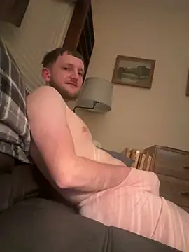 LoveItAllxHnH online show from March 9, 2025, 9:35 am