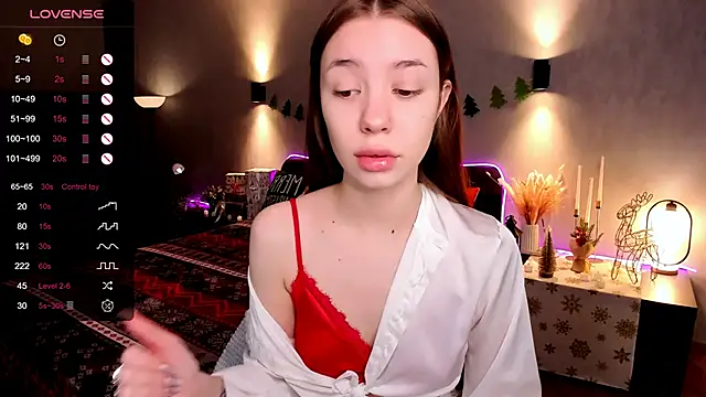 MilliBrown  online show from December 16, 2025, 8:07 am