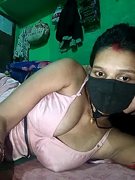 Hoty girl 143 online show from March 31, 2026, 12:51 pm