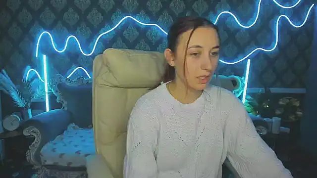 Roxy Rayy online show from October 19, 2025, 1:36 pm