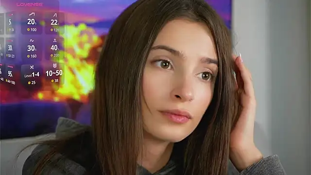 Snapshot of EvaLung777 chatting on November 7, 2025, 12:10 pm EvaLung777 online show from November 7, 2025, 12:10 pm